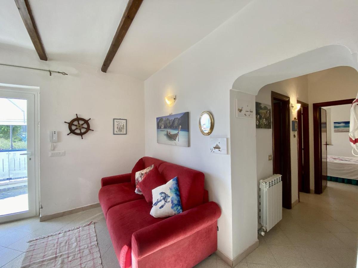 Holidaycasa Mike - Con Terrazzo Vista Mare Sperlonga Exterior foto
