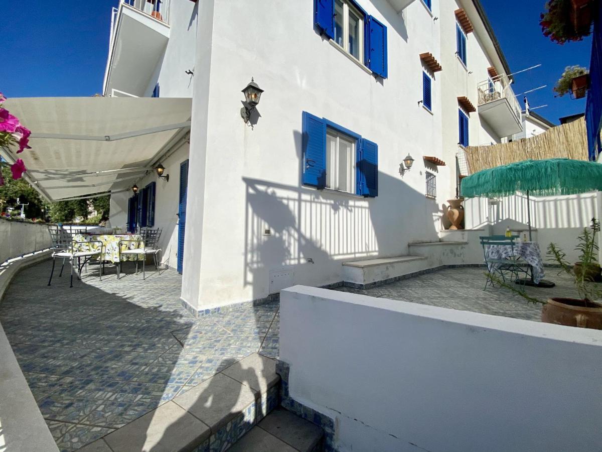 Holidaycasa Mike - Con Terrazzo Vista Mare Sperlonga Exterior foto